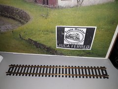 D1322 - Trilho reto Atlas latao 9 " - Produto usado, em excelente estado