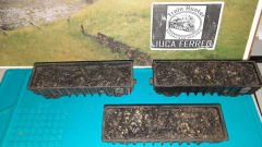 E414 - Lote c/ 3 - Vagao Gondola COSIPA curta - Ref. 2020 levemente Envelhecido e com carga na internet