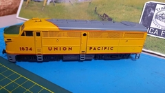 C285 - FRATESCHI EXPORTACAO - LOCOMOTIVA FA1 - FA-1 - UNION PACIFIC - Ref. 3105 - Produto usado na internet