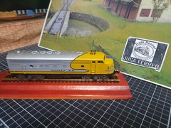 C286 - Locomotiva Atlas FP-7 SANTA FÉ - Produto Importado - Vintage e usado