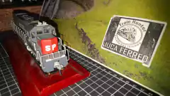 C304 - Locomotiva SD40T-2 importada Athearn Diesel Vintage HO - Southern Pacific - Produto usado e vendido no estado na internet