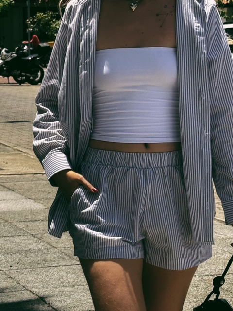 Blusa Reta