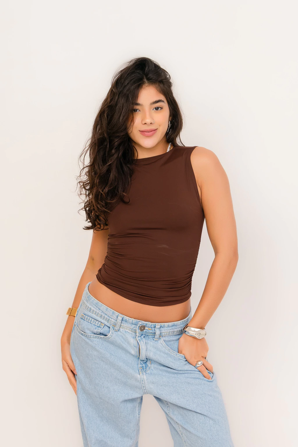 Regata drapeada Marrom