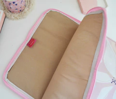 Funda Notebook 17" Flora - comprar online