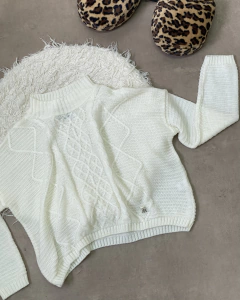 SWEATER POLERA BUFFY NATURAL - MALAGA 