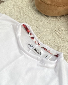 REMERA ANASTASIA BLANCO TOMATE - MALAGA 