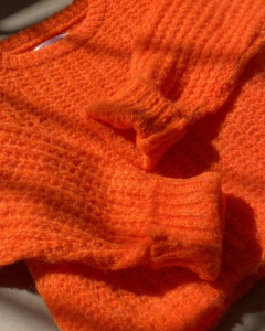 SWEATER LULU NARANJA en internet