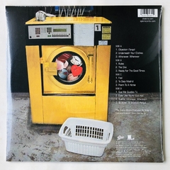 Vinilo Shakira Laundry Service Usa - Vinilo Doble Edicion Limitada Color Urban Outfitters 2021 - 13 Temas en internet