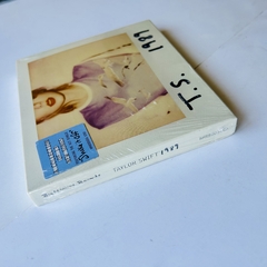 Cd Taylor Swift 1989 Alemania - Edicion Normal Especial c/ Cubierta de Carton y Set Fotos Polaroid - 13 Temas en internet