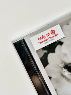 Cd Ariana Grande Petal Usa - Edicion Target Exclusiva con Portada Alternativa - 12 Tracks - comprar online
