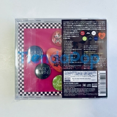 Cd Avril Lavigne Greatest Hits Japon - Edicion Limitada con 7 Pines de Regalo, Bonus Tracks & Obi Strip - 22 Temas - comprar online