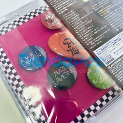 Cd Avril Lavigne Greatest Hits Japon - Edicion Limitada con 7 Pines de Regalo, Bonus Tracks & Obi Strip - 22 Temas en internet