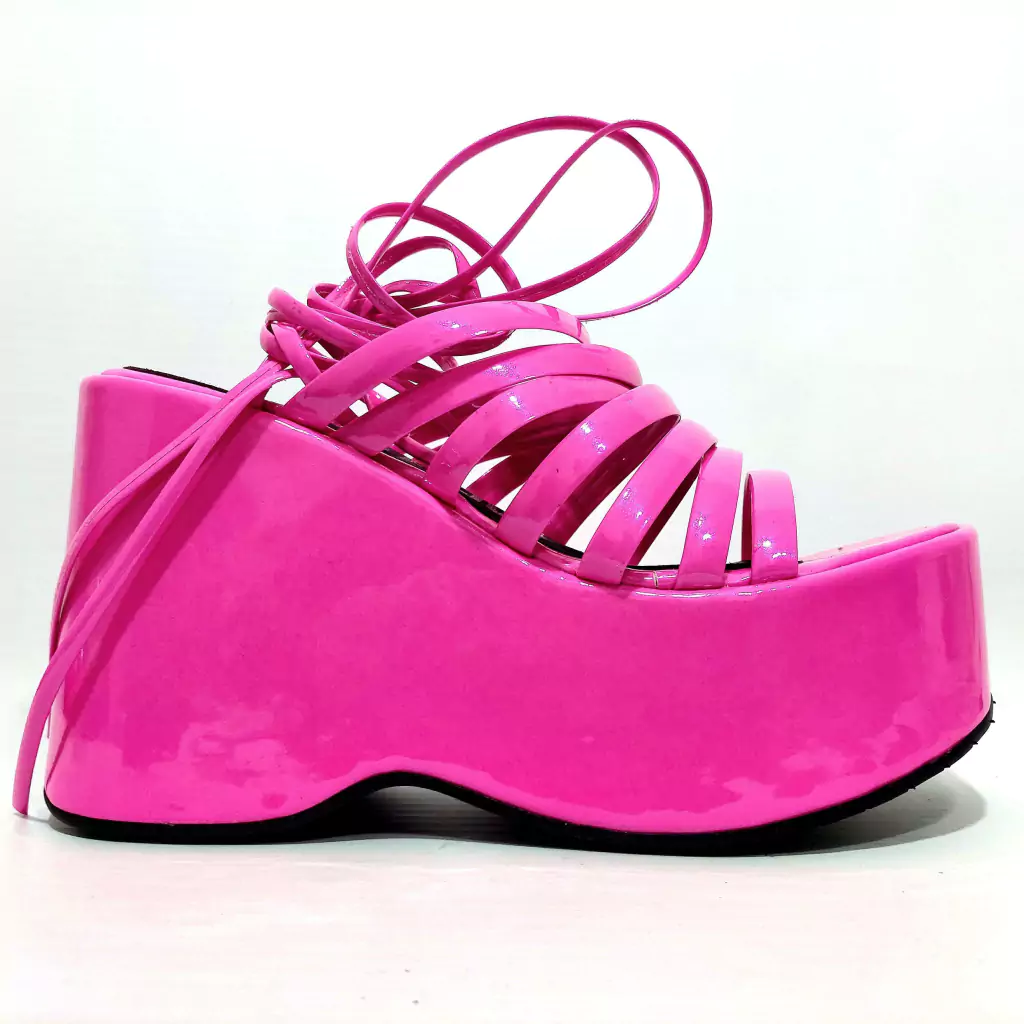 LULA charol fucsia