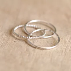 Anillo Amigue