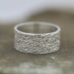 Anillo ancho Textura Piedra Pomez - comprar online