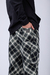PANTALÓN CARGO CUADROS NEGRO