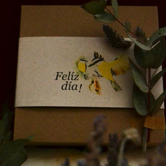 Caja con jabon y velita a eleccion
