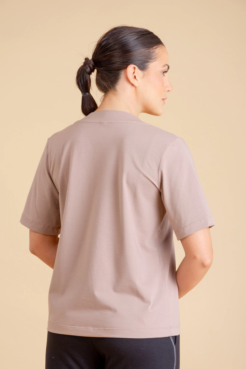 REMERA GARDEN Visón - comprar online
