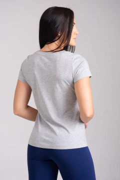 Remera Roberta Gris Melange - comprar online