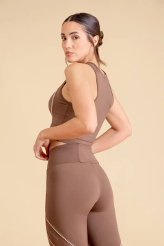 MUSCULOSA PANGEA Chocolate en internet