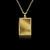 Pingente quadrado personalizável com moldura banhado à ouro 18K, da marca Dezoitok Joias.