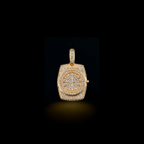 Pingente Relógio Branco Cravejado - 2,7x2,2cm 7g - Banhado a Ouro 18K