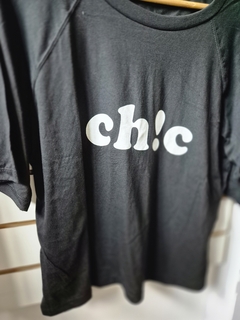 Remera CHIC en internet