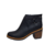 Bota cuero negra