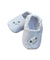 Sapatilha Meia Bebê Gift - Linho Branco com Pérolas - Bordado Manual - 4 Rosinhas
