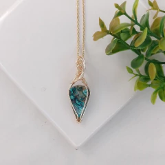 Colgante Gold con Shattuckita en internet