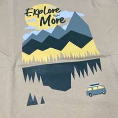 Remera explore more en internet