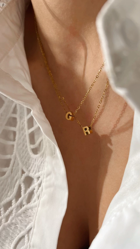 Collar Inicial Letra Mini Gold (1 letra) - comprar online