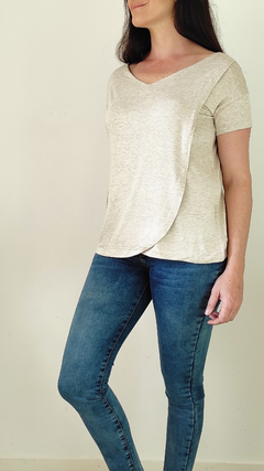 Remera Magnolia Beige - comprar online