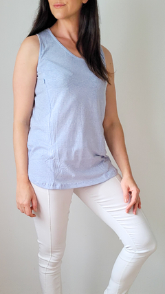 Musculosa Mercedes Celeste en internet