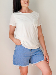 Remera Luna Crudo