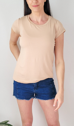 Remera Eva Beige - tienda online