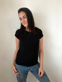 Remera Eva Negro - tienda online