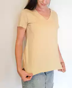 Imagen de Remera Juana Beige