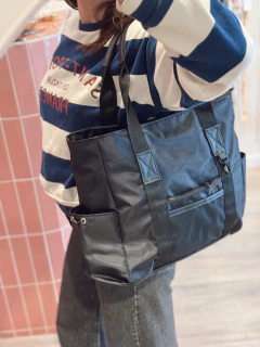 BOLSO MEGAN ¡impermeable! en internet