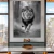 CUADRO LEON BLANCO Y NEGRO PASO FIRME - comprar online
