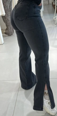 Jeans abertura lateral negro - Atrápame si puedes