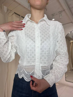 Camisa con detalles - comprar online