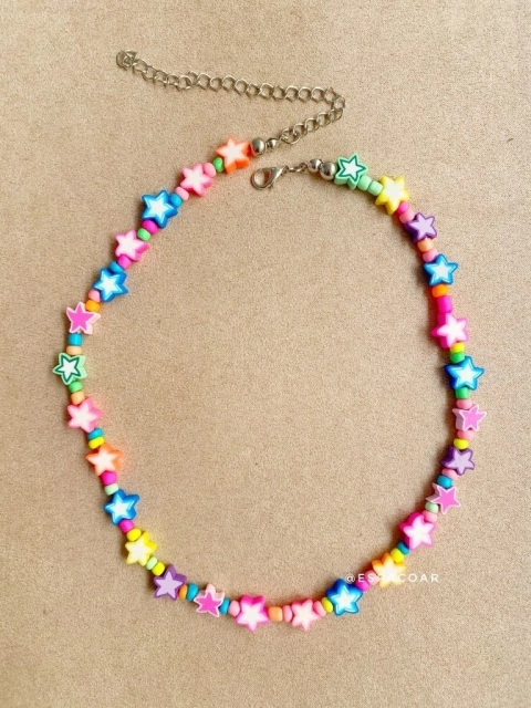 Colar estrela emborrachado