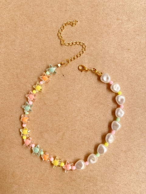 colar pérolas com estrelas