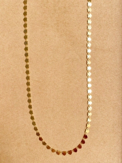 Colar comprido corações fixos 