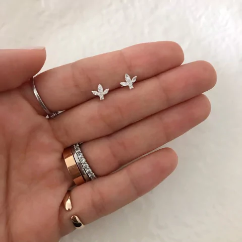 Brinco folhinha prata 925