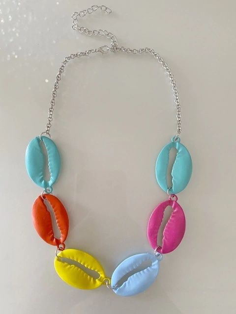 Colar búzios grandes esmaltados 