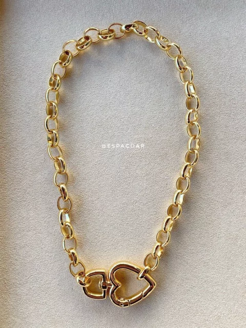 Colar coração gigante 