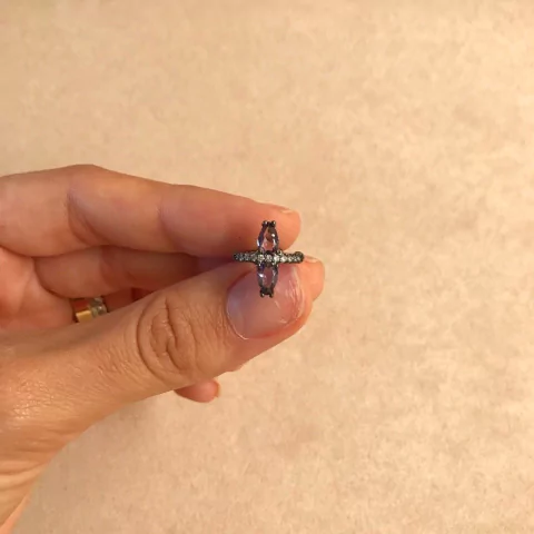 Piercing duas gotas tanzanita