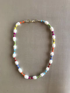 Colar flora vibrante